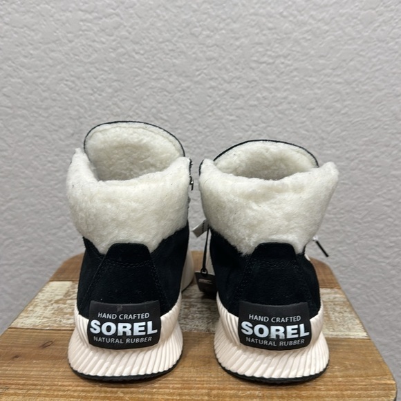 Sorel Explorer II Joan Cozy Sherpa Boots Size 9.5 - Picture 5 of 7